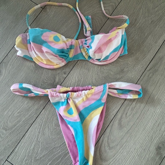Blackbough Swim Georgia Ruched Bikini (S) - Picture 1 of 2